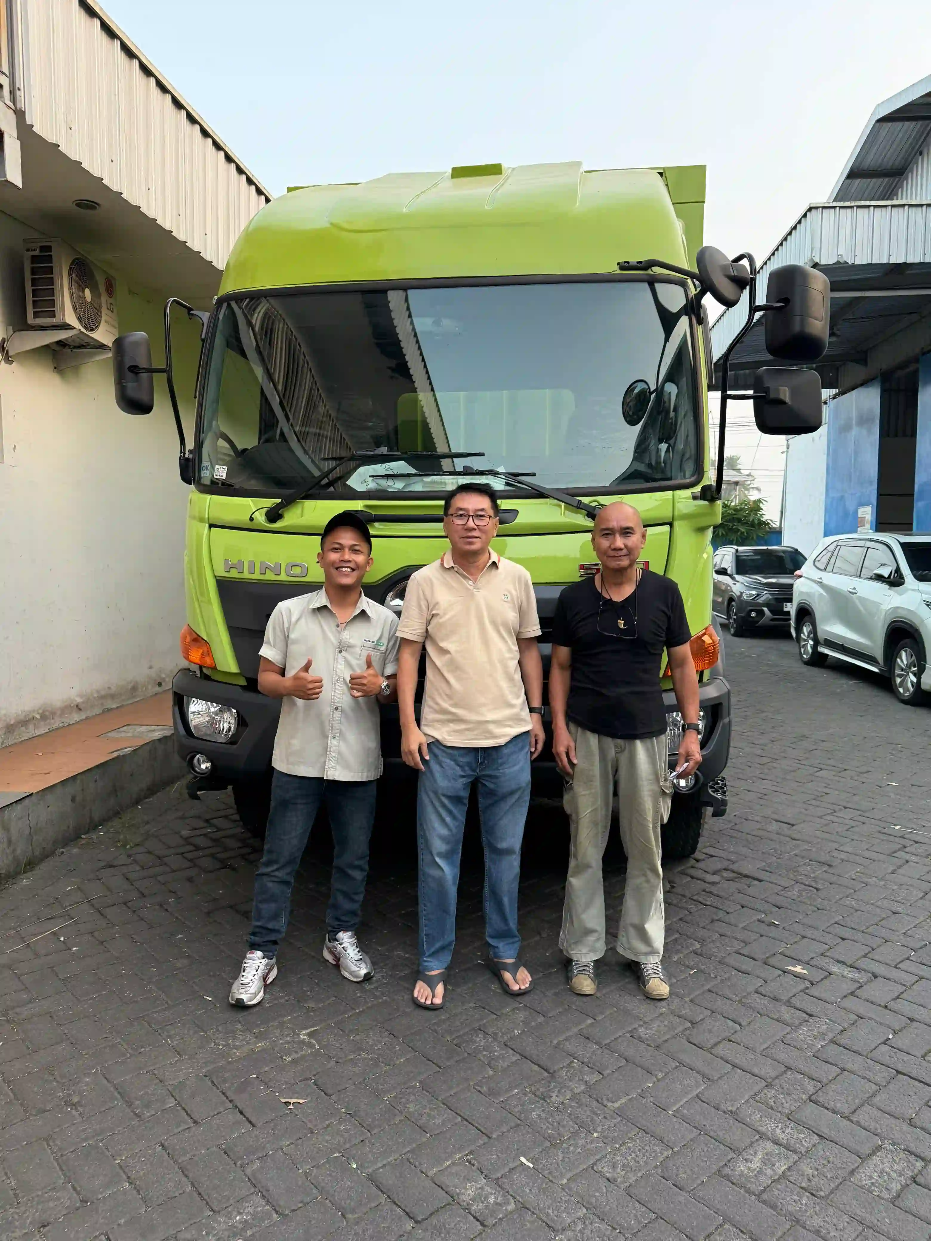Deal Hino Surabaya 4 (marketing zaky)